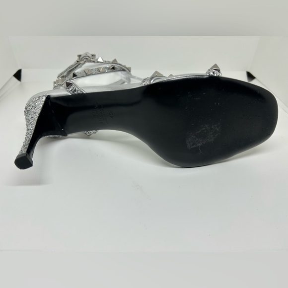 Valentino Garavani Metallic Silver Strappy Heels - Picture 8 of 8